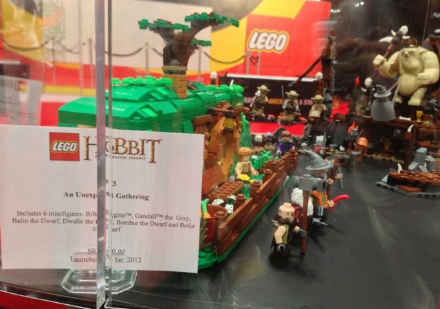 Side of 79003 LEGO An Unexpected Gathering Set NYCC 2012