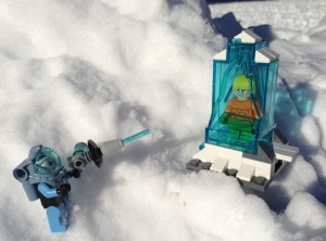 LEGO Mr. Freeze puts Aquaman on Ice Arctic Batman vs. Mr. Freeze 2013 Set