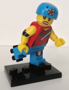 Roller Derby Girl LEGO Minifigures Series 9 71000