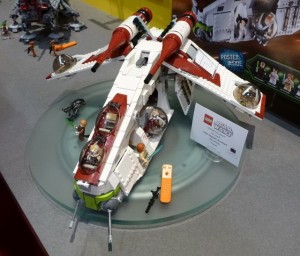 2013 Star Wars LEGO Republic Gunship 75021 Set