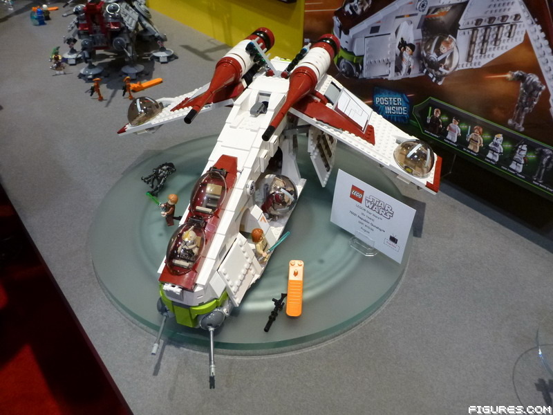i dag Penneven kanal LEGO Star Wars Republic Gunship 75021 Summer 2013 Set Preview - Bricks and  Bloks
