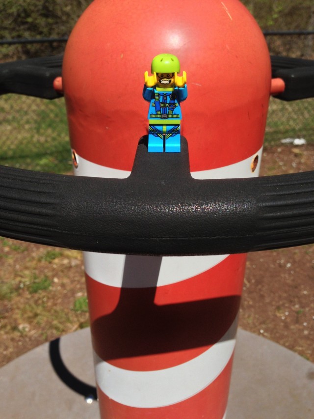 71001 LEGO Minifigures Series 10 Skydiver Minifigure Prepares to Jump