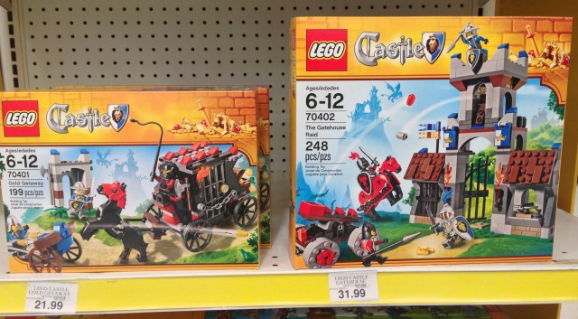 LEGO Castle 2013 Sets Released Gold Getaway & Gatehouse Raid Sightings