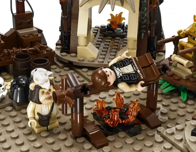 2013 LEGO Star Wars Ewok Village Ewoks Roast Han Solo Minifigure Over Fire