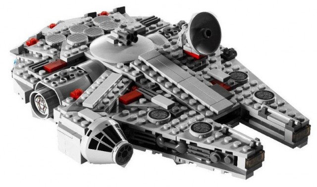 LEGO Star Wars Millenium Falcon Midi Scale 7778