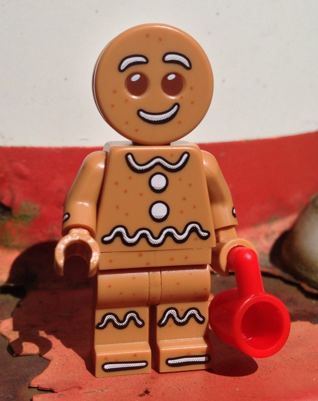 LEGO Gingerbread Man Minifigure from LEGO Series 11 Collectable Minifigures