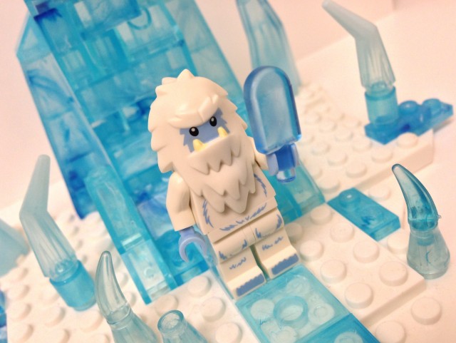 LEGO Yeti Minifigure with Popsicle from LEGO Minifigures Series 11 71002