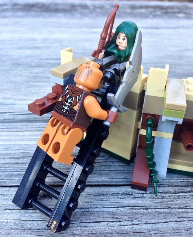 LEGO Mirkwood Elf Archer vs Gundabad Orc Figures
