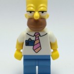 2014 LEGO Simpsons Homer Simpson Minifigure Revealed & Photos!