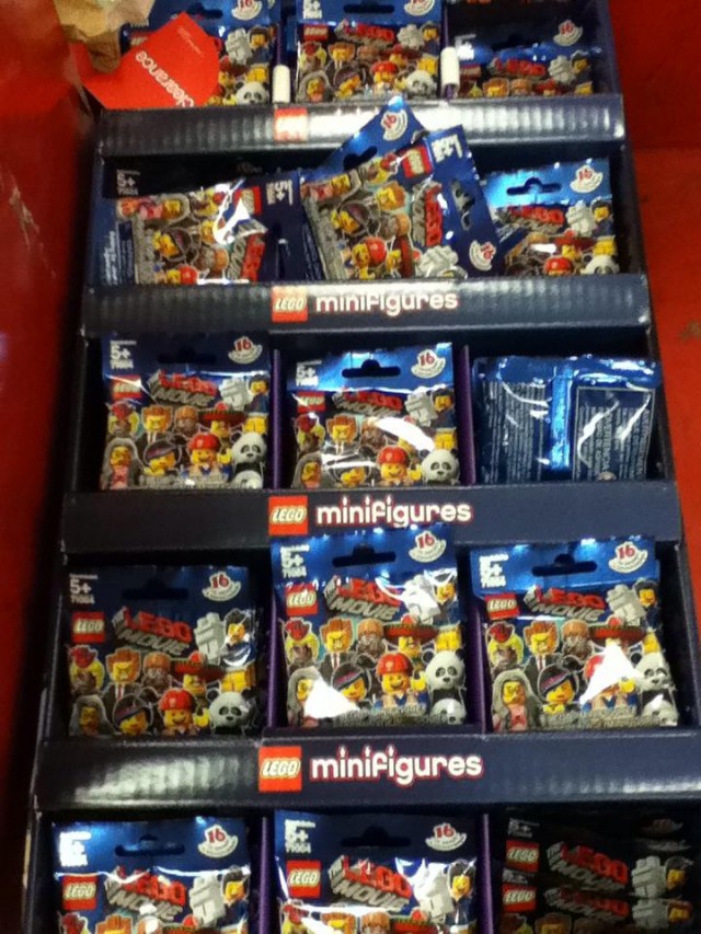 The LEGO Movie LEGO Minifigures Series 12 71004 Released in Stores