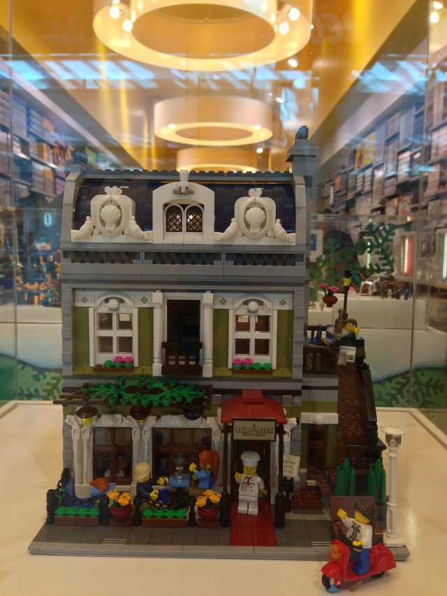 LEGO 12043 Parisian Restaurant Building On Display at LEGO Store