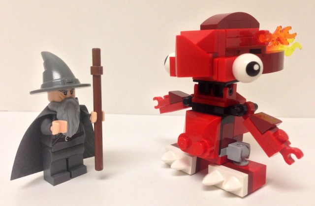 LEGO Gandalf Minifigure vs LEGO Mixel Flain Infernites