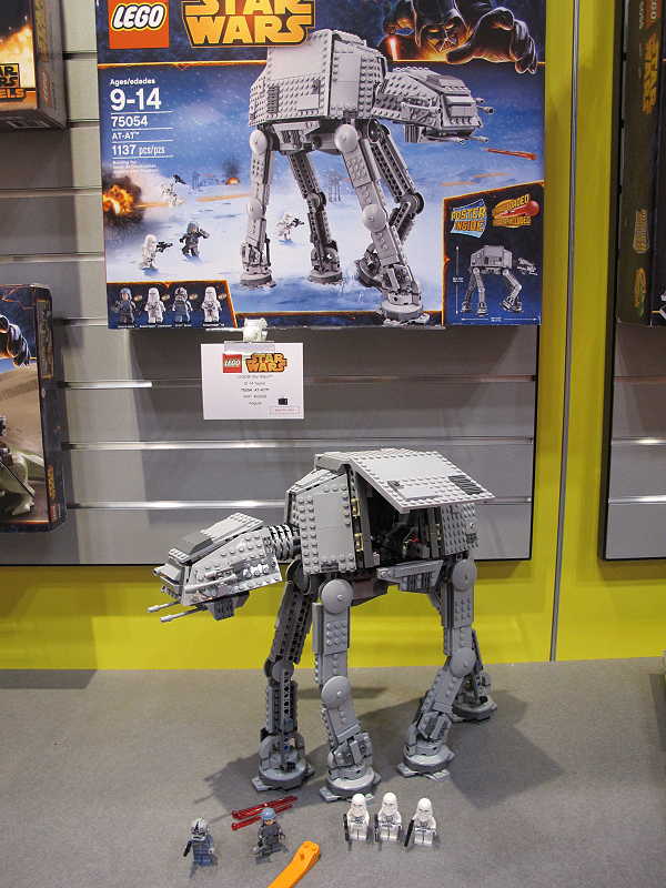 Toy Fair 2014: LEGO Star Wars AT-AT Summer 2014 Set Photos