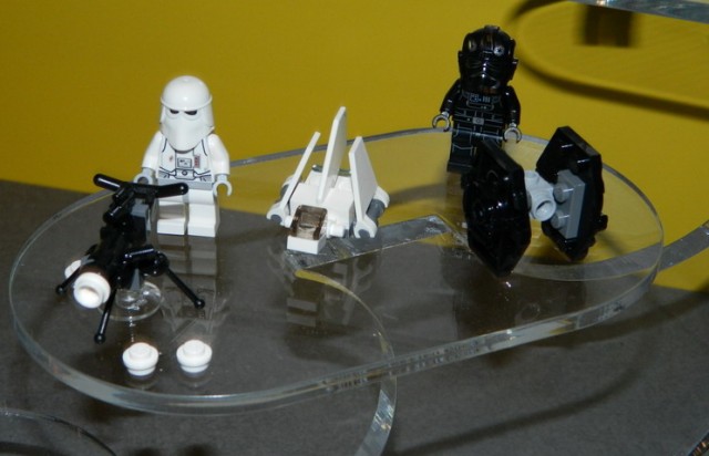 LEGO Star Wars Advent Calendar 2014 Snowtrooper and TIE Fighter Minifigures