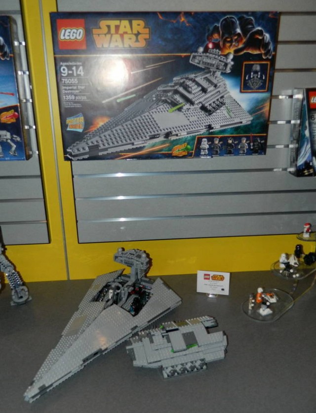 Star Destroyer LEGO Star Wars Summer 2014 Set New York Toy Fair 2014