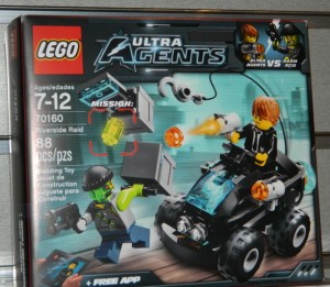 Ultra Agents LEGO Riverside Raid 70160 Set Box