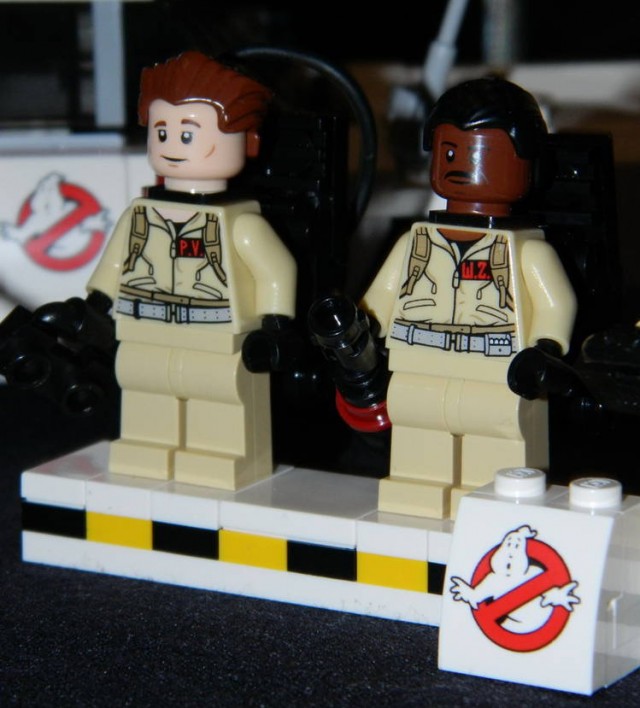 LEGO Peter Venkman Winston Zeddemore Minifigures Close-Up