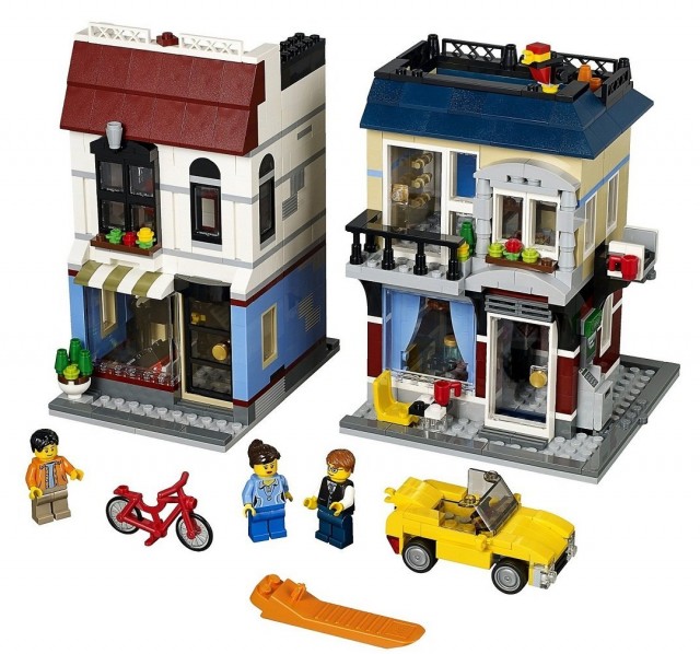 LEGO Summer 2013 Creator Bike Shop and Cafe 31026 Set
