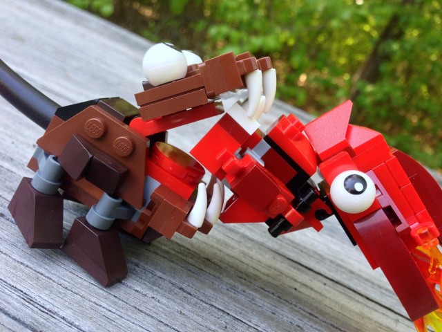 LEGO Mixels Series 2 Jawg Eats LEGO Mixels Flain