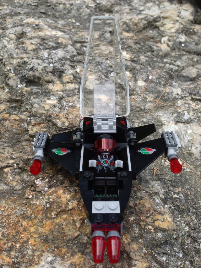 LEGO Movie Robot Police Interceptor Ship with Robo Pilot Minifigure