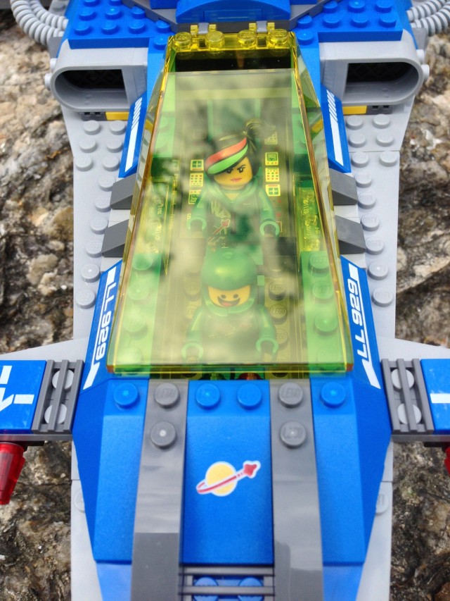Benny's Spaceship LEGO Movie Cockpit Hatch Closed LEGO Summer 2014 Set