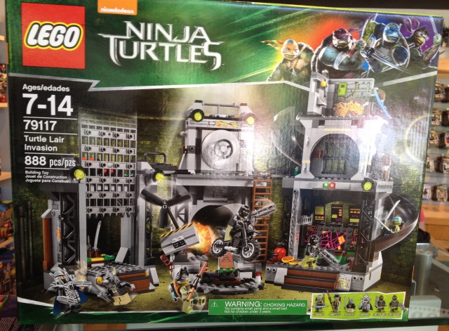 79117 LEGO Turtle Lair Invasion Set Ninja Turtles Box Released