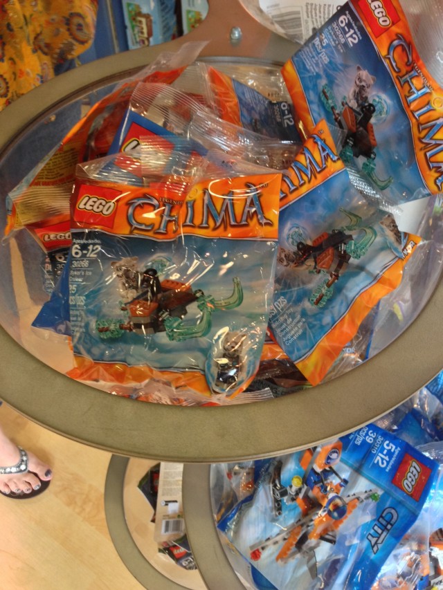 LEGO 30266 Polybag Exclusive Bin at LEGO Land Illinois Chicago