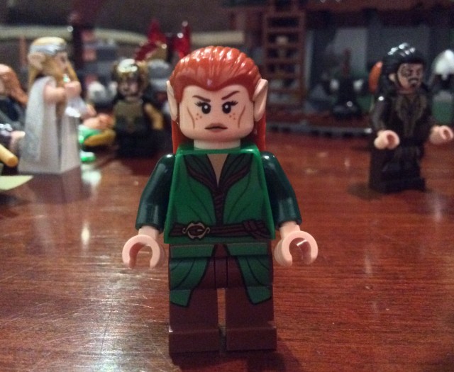 LEGO Tauriel Minifigure 2014 LEGO 79016 Attack on Lake-Town