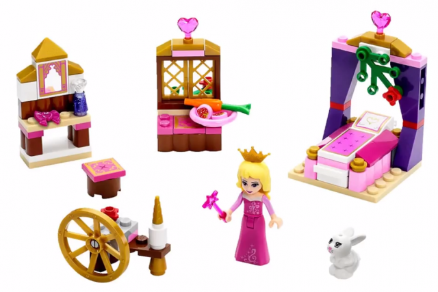 2015 LEGO Disney Princess Sleeping Beauty's Royal Bedroom Aurora 41060