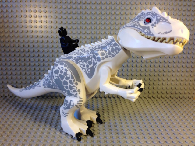 LEGO Jurassic World D-Rex Diabolus Rex Figure 2