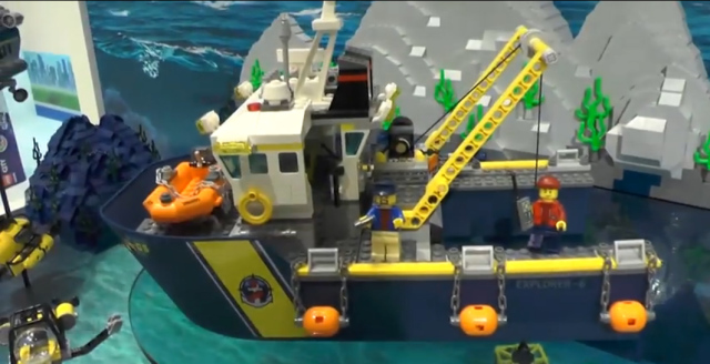 60095 Deep Sea Exploration Vessel LEGO City Summer 2015 Sets