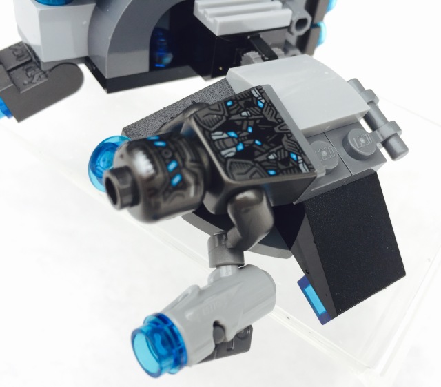 LEGO 76029 Sub-Ultron Minifigures as Wings