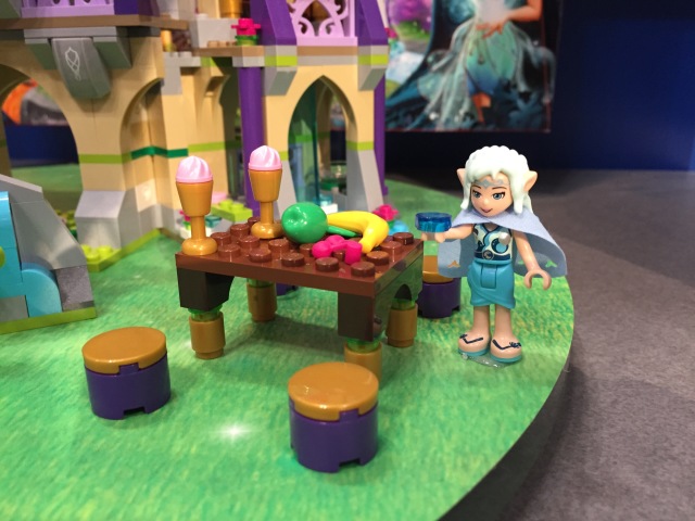 41078 Sky Castle Table with Food and Naida Minidoll