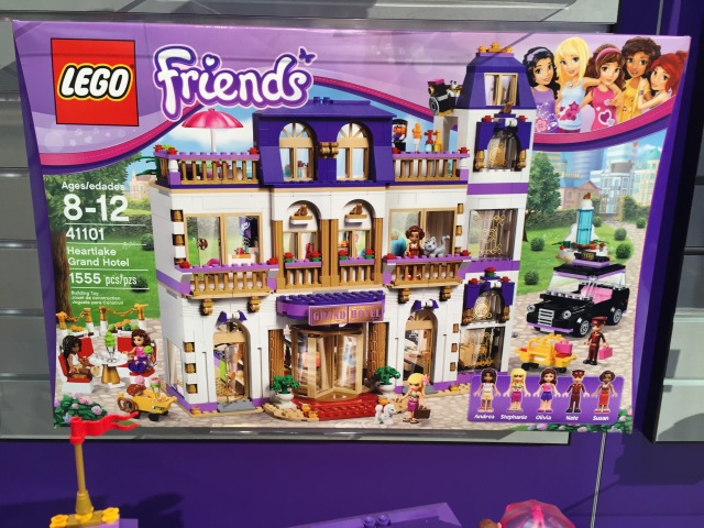 LEGO Friends Heartlake Grand Hotel 41101 Box