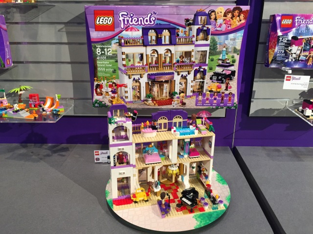2015 New York Toy Fair LEGO 41101 Friend Heartlake Grand Hotel Interior