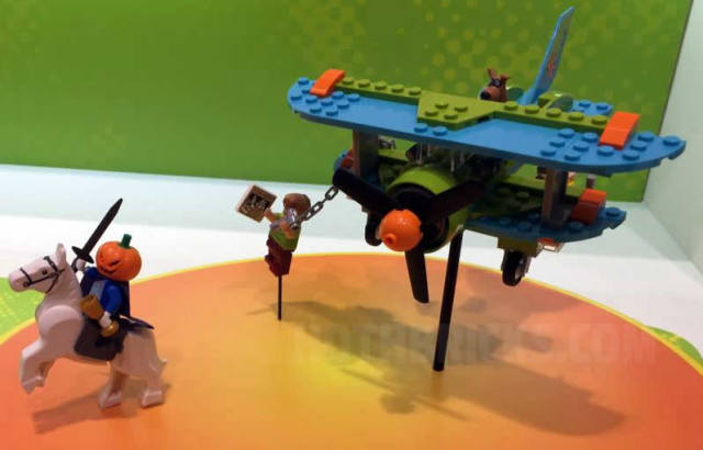 LEGO Scooby Doo Mystery Plane Adventures 75901 Set