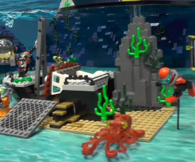 LEGO Summer 2015 Deep Sea Exploration Vessel 60095 Sunken Ship