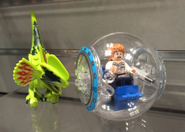 LEGO Jurassic World Gray Minifigure in Bubble with Dilophosaurus 75916