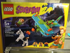 LEGO Scooby-Doo Mystery Plane Adventures Box