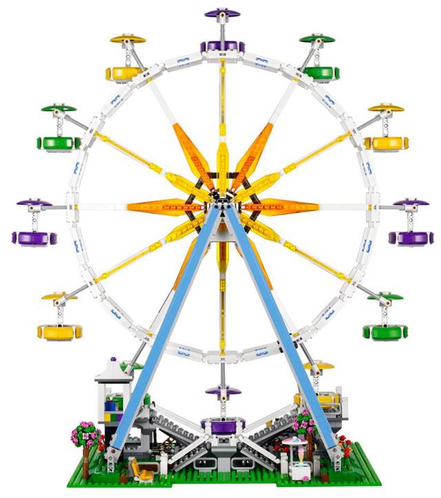 Front View of LEGO 2015 Ferris Wheel Set