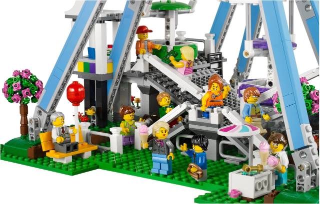 LEGO 10247 Ferris Wheel Minifigures
