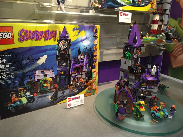 Scooby-Doo LEGO Mystery Mansion Set August 2015 Toy Fair