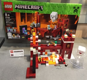 Summer 2015 LEGO Minecraft The Nether Fortress 21122 Set BoxSummer 2015 LEGO Minecraft The Nether Fortress 21122 Set Box