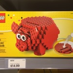 LEGO Piggy Coin Bank 40155 Released & Photos!