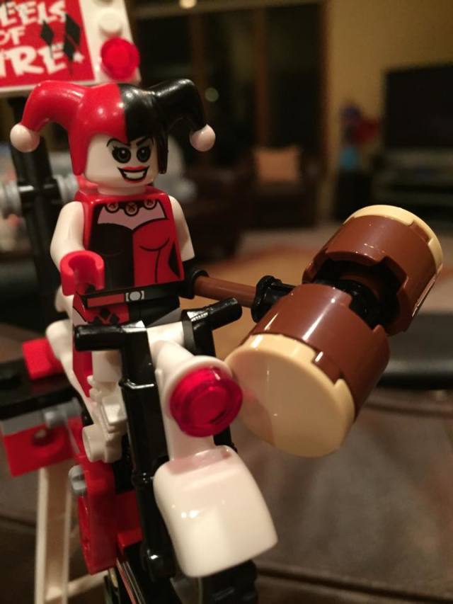 Close-Up of Harley Quinn Minifigure from LEGO Batman Jokerland Set