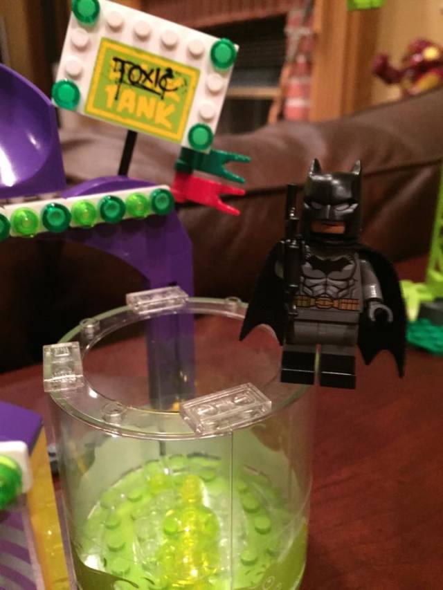LEGO Toxic Tank with Batman Minifigure from Jokerland 76035 Set
