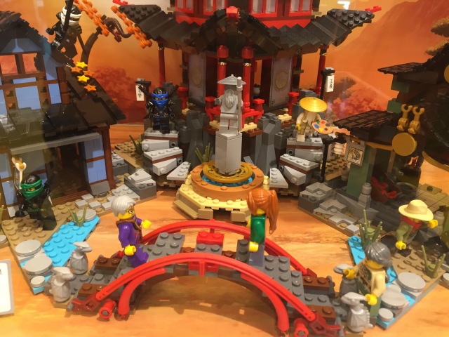 LEGO Oriental Bridge from Ninjago Airjitzu Temple