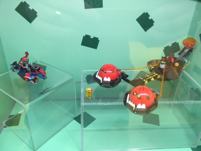 LEGO Nexo Knights Beast Master's Chariot of Chaos Display